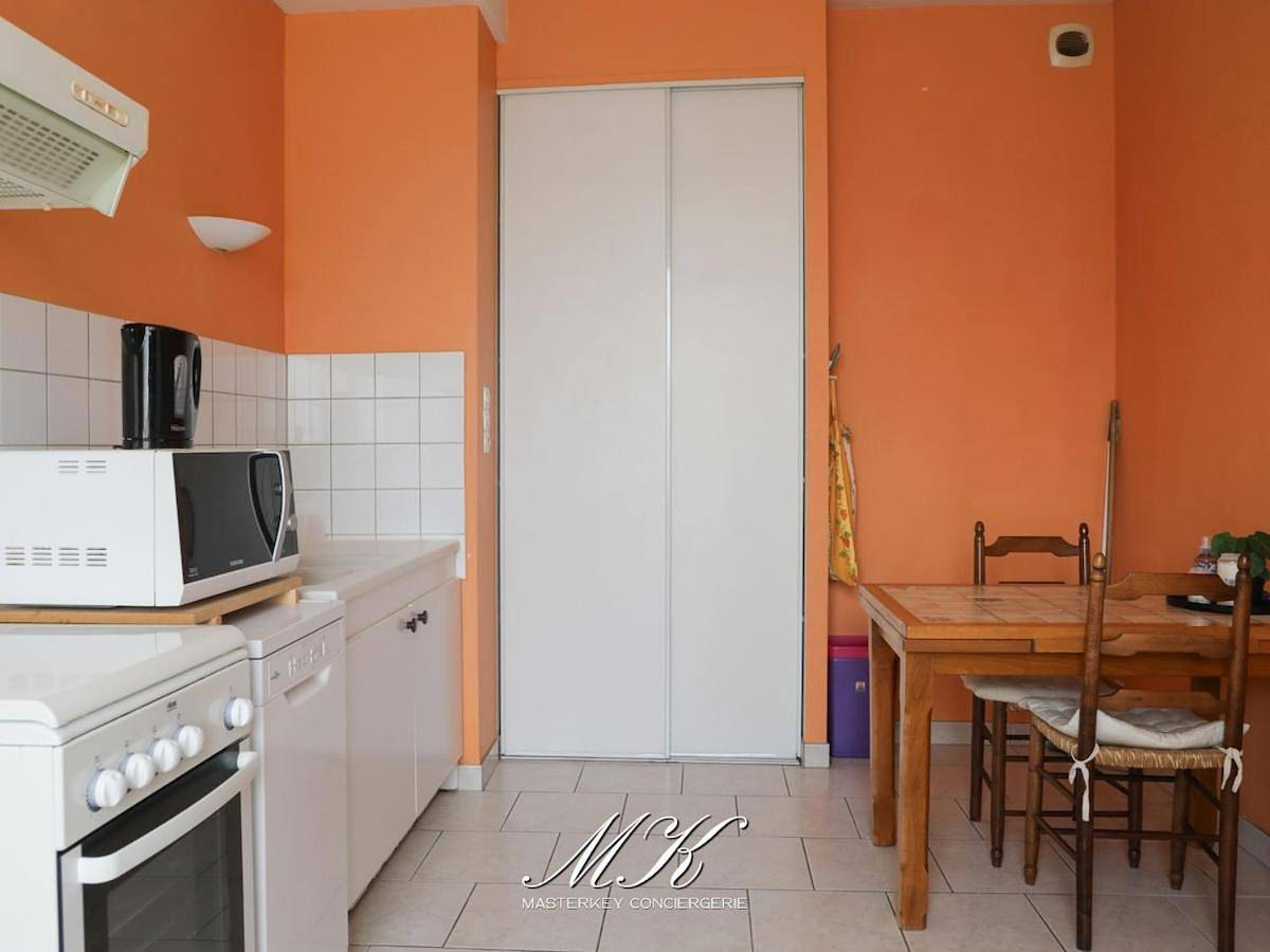 Appartement entier, Le Hamac Ambiance chaleureuse, Commercy in Commercy, Région de Commercy