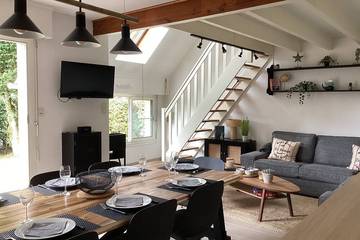 Location de vacances pour 8 personnes, avec jardin dans Plage Kerleven