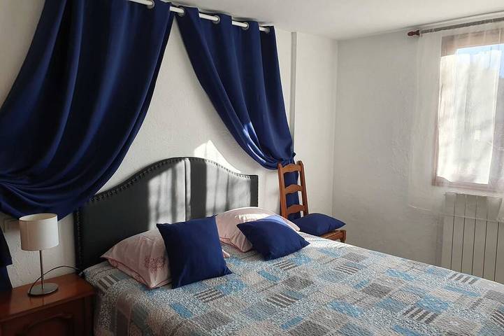 Location de vacances pour 8 personnes à Ascros - 2