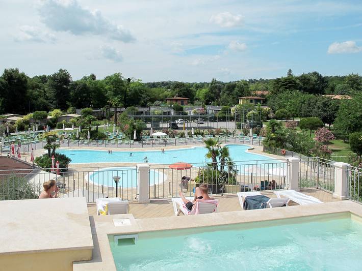 Ferienwohnung für 6 Personen, mit Kinderpool und Terrasse sowie Garten am Gardasee - 2