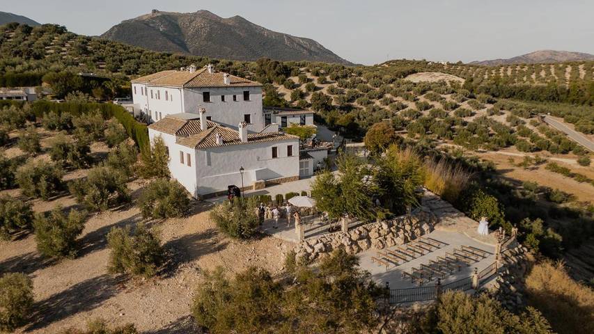 Casa rural para 27 personas, con jardín además de piscina y vistas en Parque Natural Sierras Subbéticas - 3