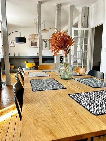 Gîte pour 8 personnes, avec jardin à Condat-sur-Vienne