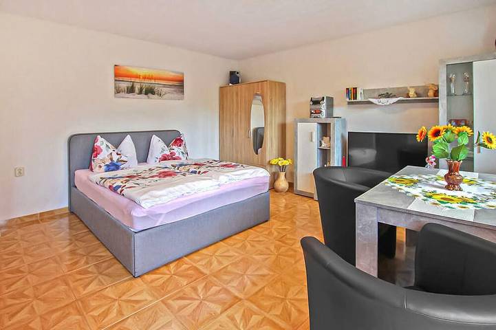 Ferienhaus für 2 Personen, mit Terrasse, mit Haustier in Waren (Müritz) - 2