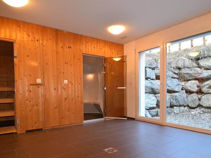 Ganze Ferienwohnung, Sandeilas 10 - 3.5 Zimmerwohnung - 5 Betten in Surses, Albula