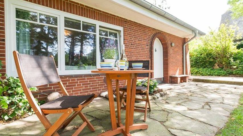 Bungalow für 2 Personen, mit Garten