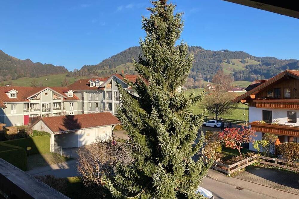 Entire apartment, Cozy attic apartment in the heart of the Oberallgäu in Sonthofen, Bavarian Swabia