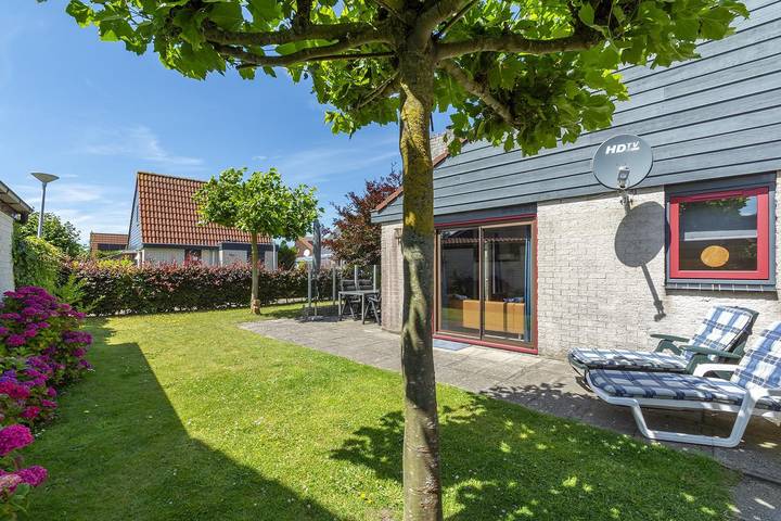 Ferienhaus für 6 Personen, mit Terrasse und Garten in Julianadorp - 4