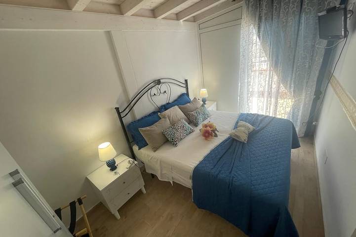 Gîte pour 4 personnes, avec terrasse à Santa Flavia - 2
