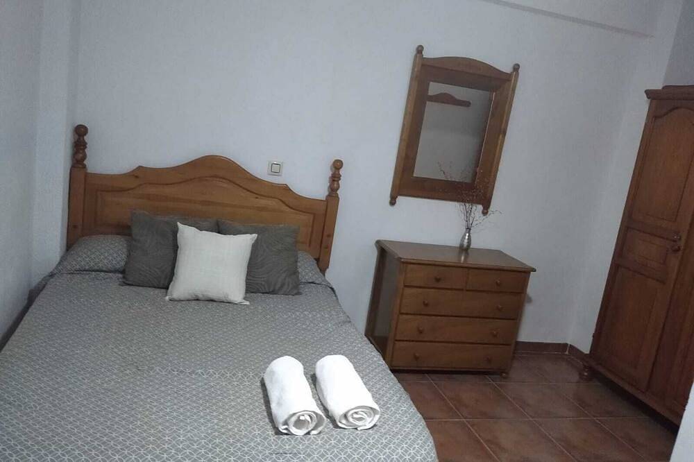 Ideal Para Grupos Familiares , Amigos. Cercano al Pn Sierra de Andujar in Marmolejo, Province de Jaén