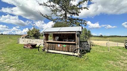 Gîte pour 8 Personnes dans Saint-Yrieix-la-Perche, Parc naturel régional Périgord-Limousin, Photo 4