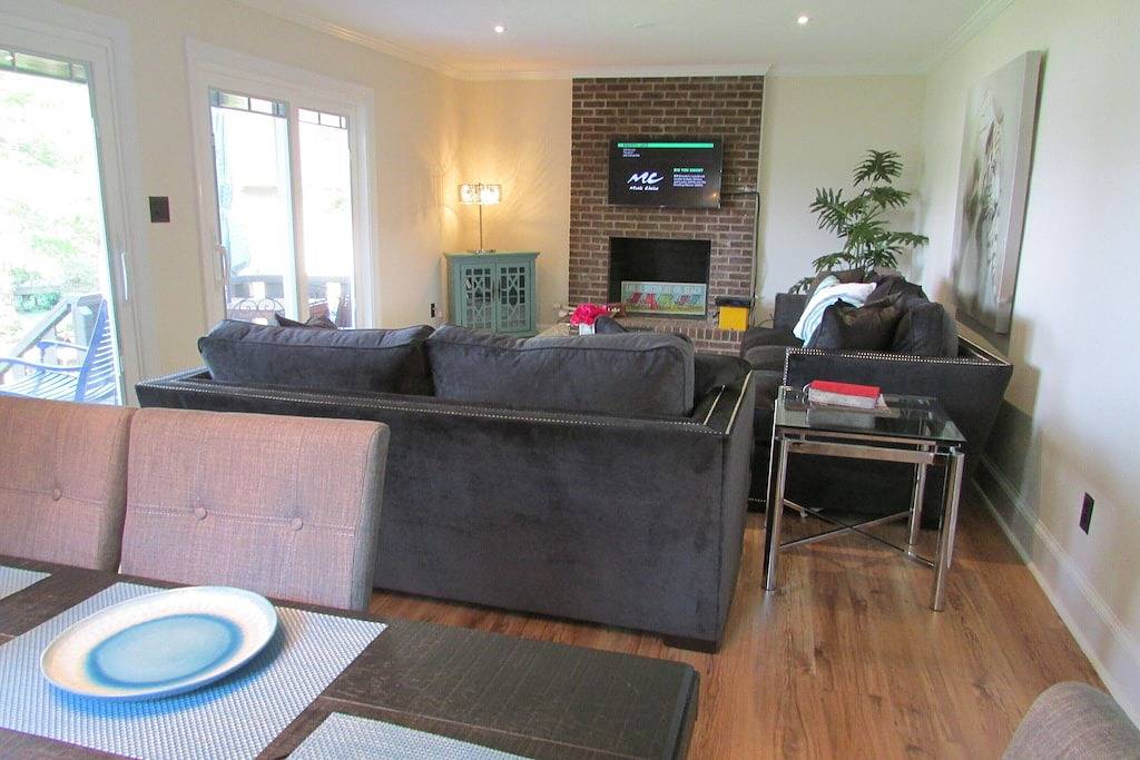 Spektakuläre Oase Am See Neu bei Vrbo in Mayhew, Lake Norman