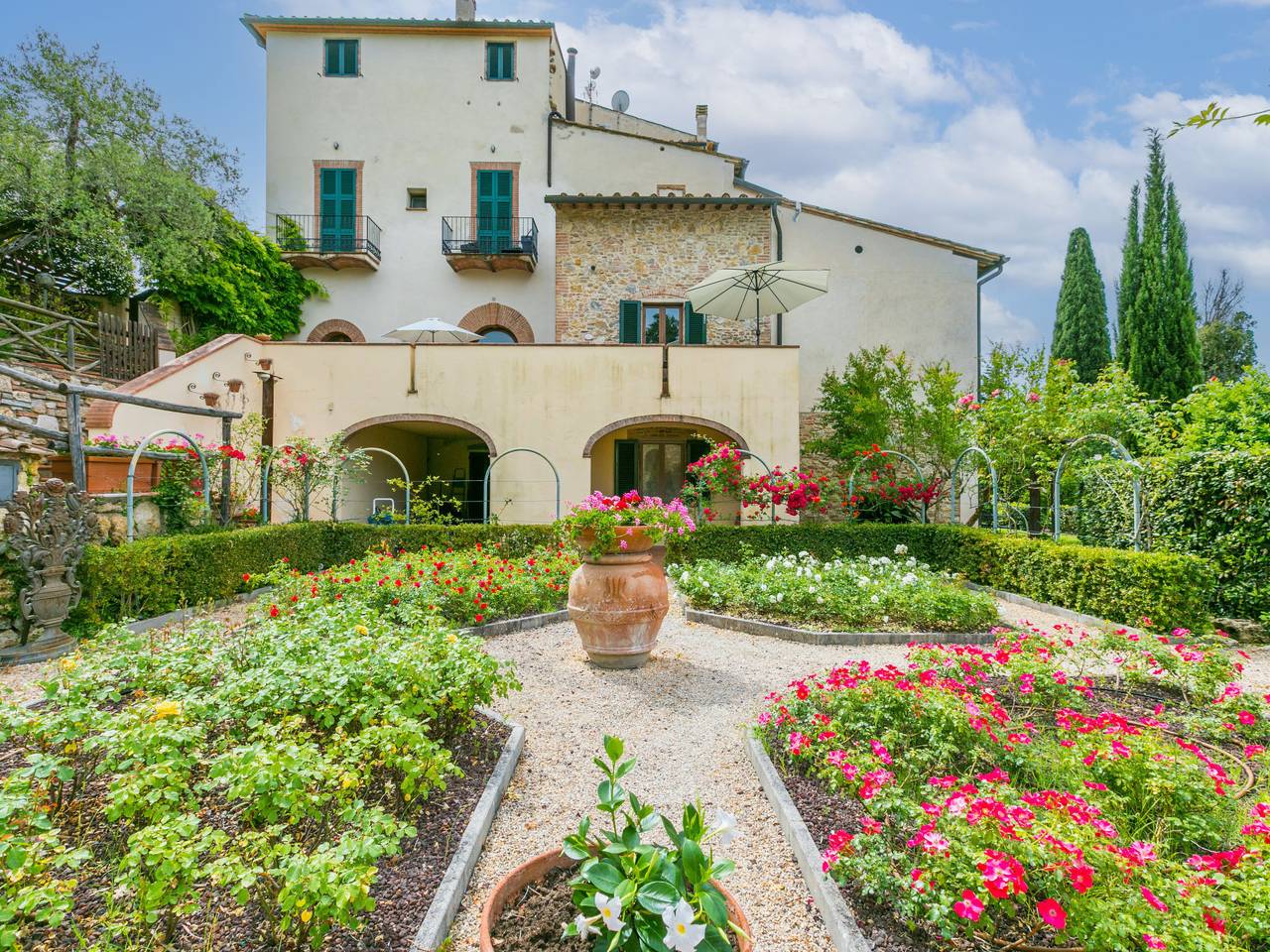 Ganze Wohnung, Monache 1 in Iano, Florenz Provinz