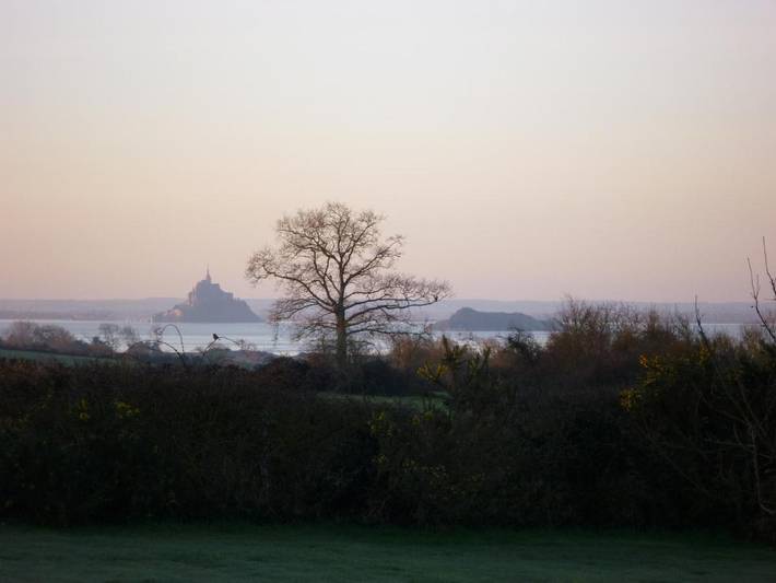 Chambre d’hôte pour 3 personnes, avec jardin et vue à Dragey-Ronthon - 2