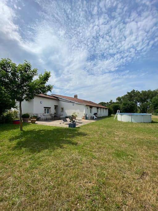 Four-Bedroom House in Saint-Georges-de-Reneins, Beaujolais