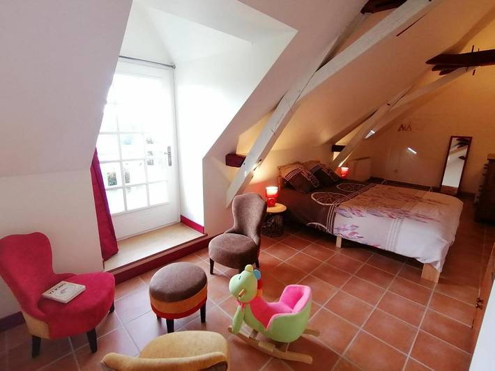 Gîte pour 4 personnes, avec terrasse et jardin dans Saint-Jean-sur-Mayenne - 3