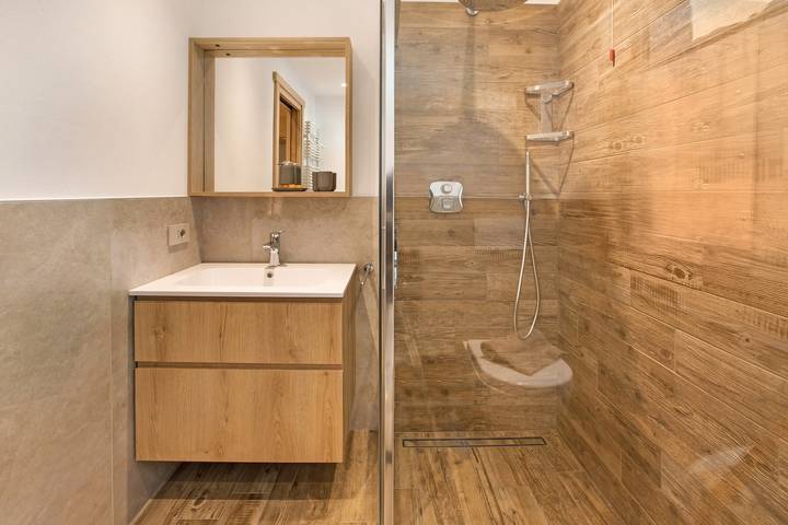 Ganze Wohnung, Ferienwohnung "Casa Cecilia tra Bormio e Livigno" mit Bergblick und Balkon in Isolaccia, Valdidentro