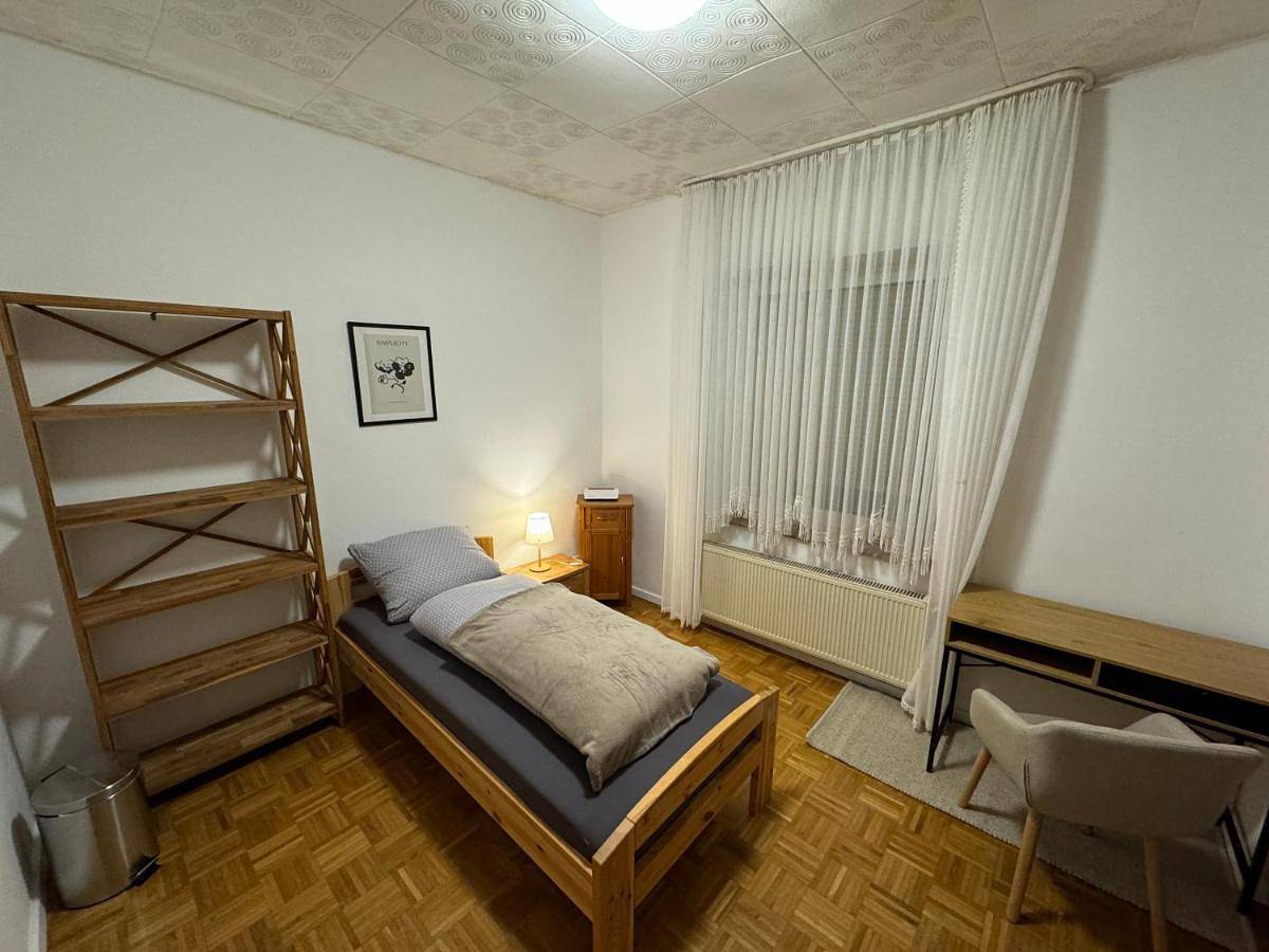 Ganze Wohnung, Four-Bedroom Apartment with Balcony in Bodenfelde, Weserbergland