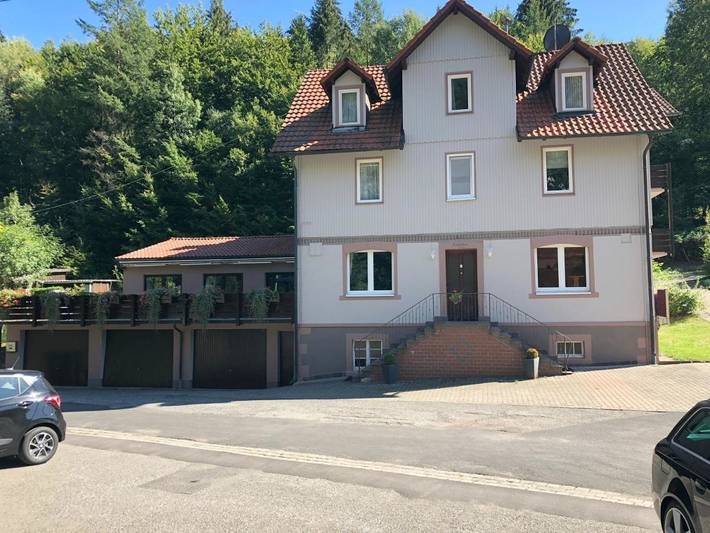 Gästehaus für 2 Personen, mit Balkon und Terrasse