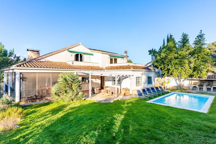 Chalet para 15 personas, con jardín y terraza en Garraf - 2