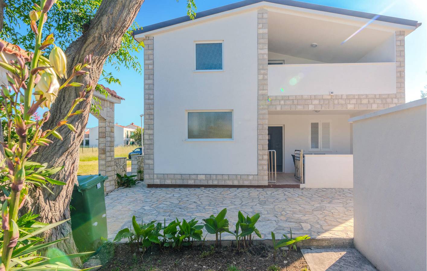 Geheel vakantieappartement, Vakantieappartement voor 4 personen met terras in Privlaka, Zadar
