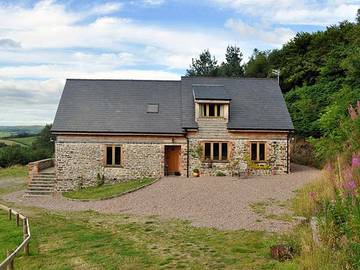 Cottage for 8 People in Powys, Mid-Wales, Photo 1