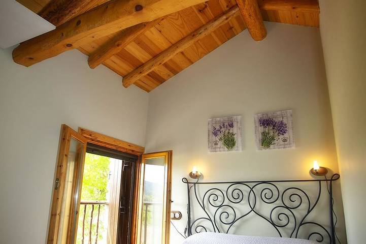 Gîte pour 4 personnes, avec jardin et terrasse à Aínsa - 3