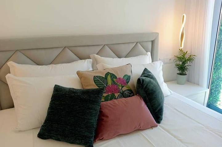 Ganze Wohnung, Serendipity Green - Luxuswohnung im Zentrum von Ribeira Brava in Pináculo, Ribeira Brava
