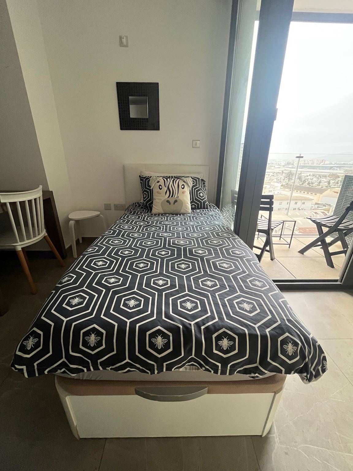 Monolocale intero, Stunning, modern apartment with balcony in Eastern Beach (La Línea de la Concepción), Costa de la Luz
