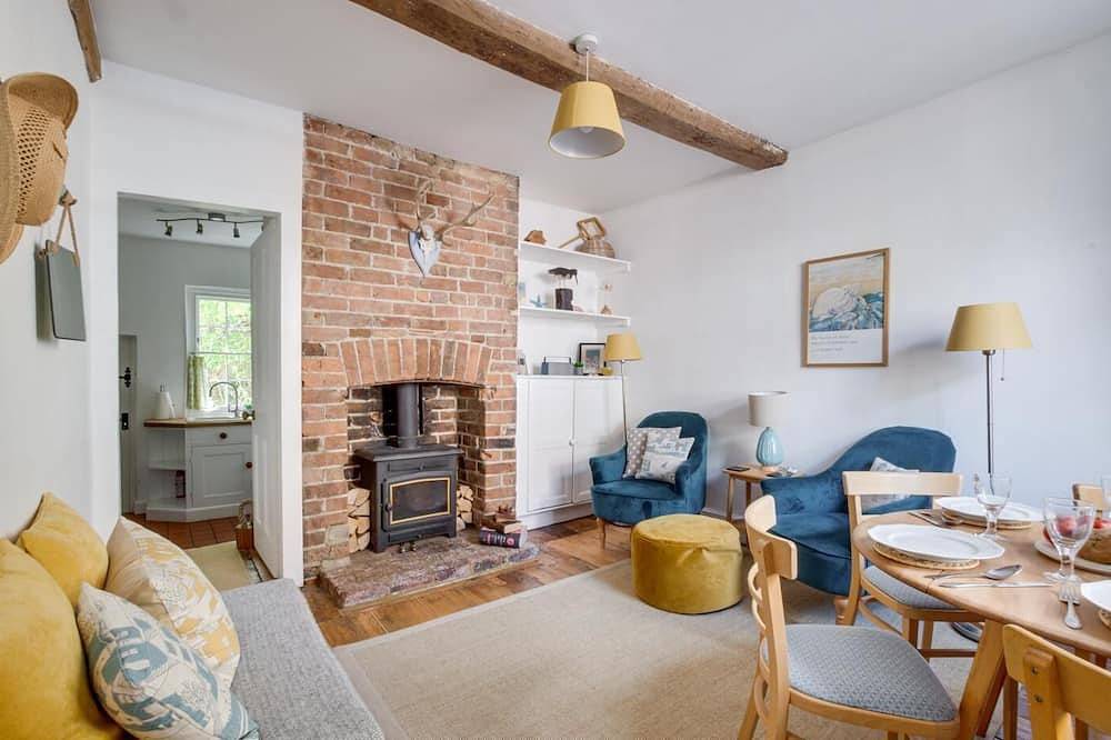 Cottage for 4 People in Rye, High Weald