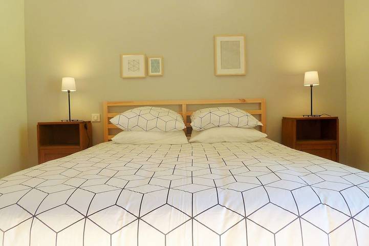 Gîte pour 11 personnes, avec terrasse et piscine, animaux acceptés à Chaix - 2