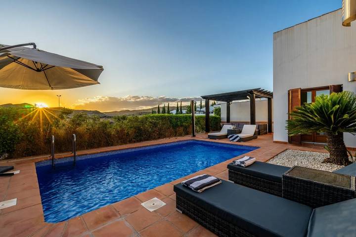 Chalet para 8 personas, con jardín además de vistas y terraza, Familias con niños en Huerta de Murcia - 4
