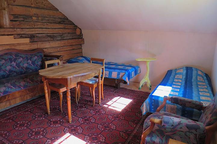 Gîte pour 4 personnes, avec terrasse et jardin à Salvan - 3