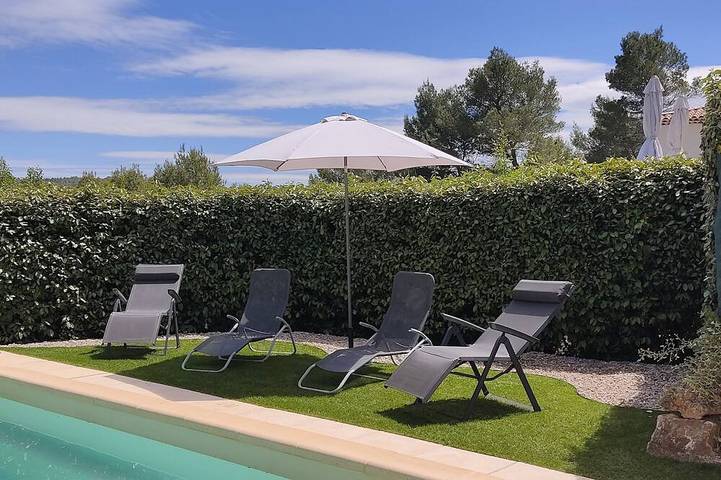 Villa für 6 Personen, mit Terrasse und Garten - 1