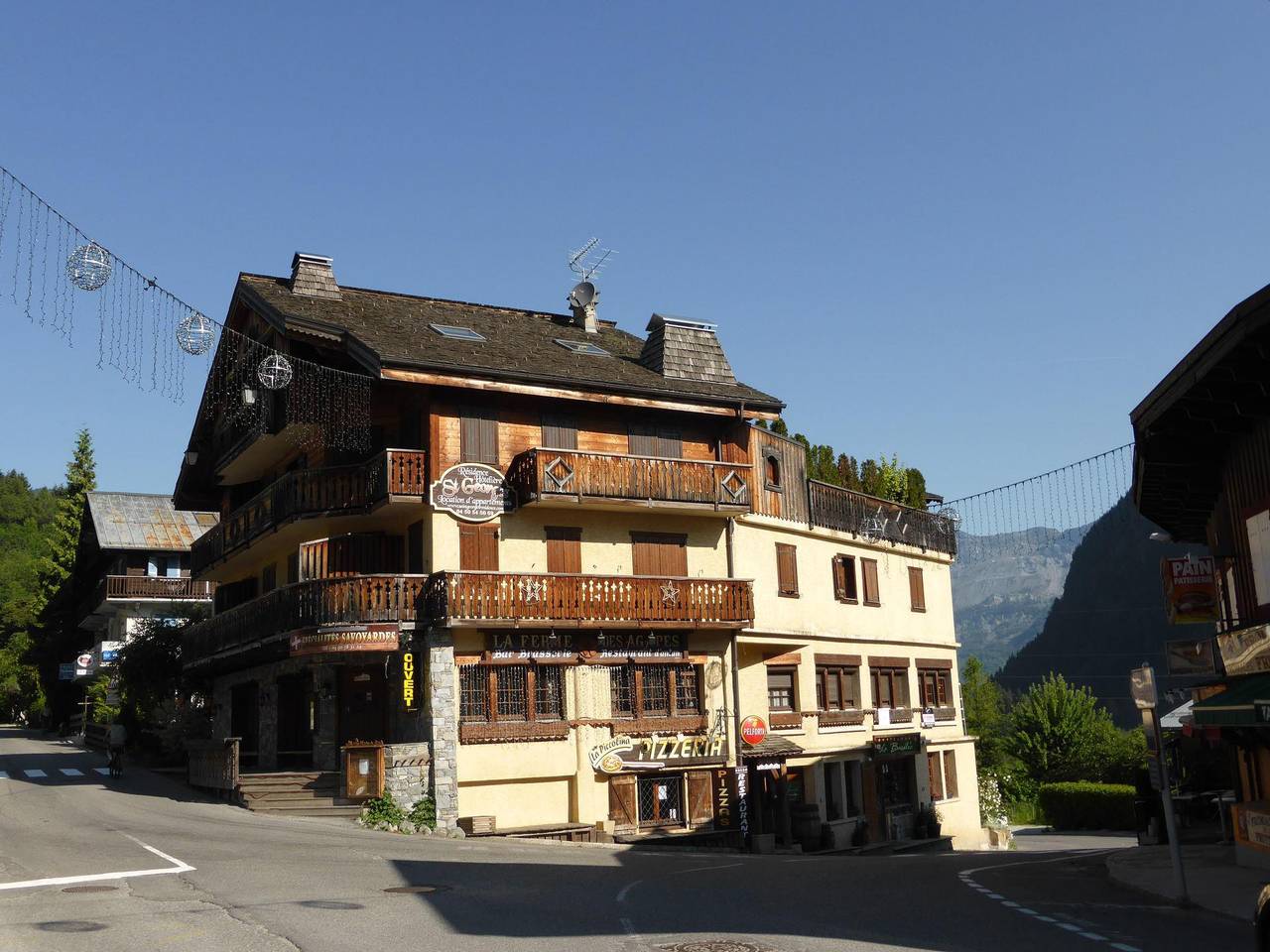 Entire apartment, Résidence Saint-Georges - 3 room apartment 6 people (07) in Les Houches, Massif du Mont-Blanc