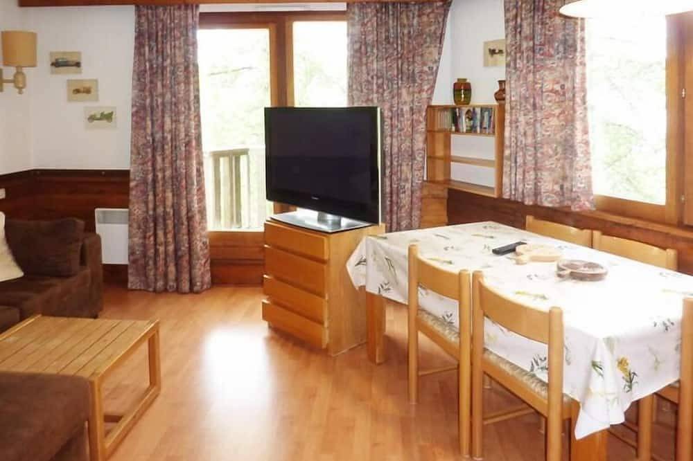 Apartamento entero, Al pie de las pistas de esquí, 4.o piso, balcón, tv, local para esquís, 42m², Les Orres in Les Orres, Parque Nacional de los Ecrins