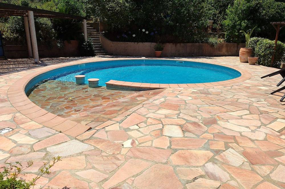 Villa für 8 Personen in La Madrague, Hyeres