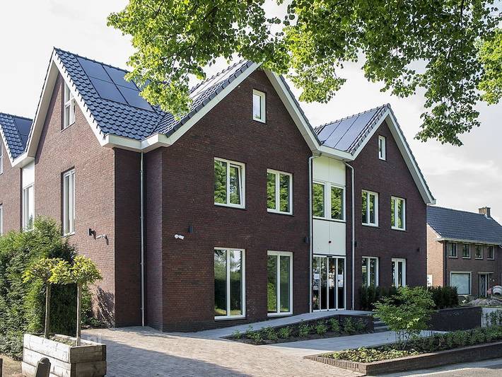 Ferienhaus für 50 Personen, mit Whirlpool und Sauna sowie Garten und Terrasse - 1