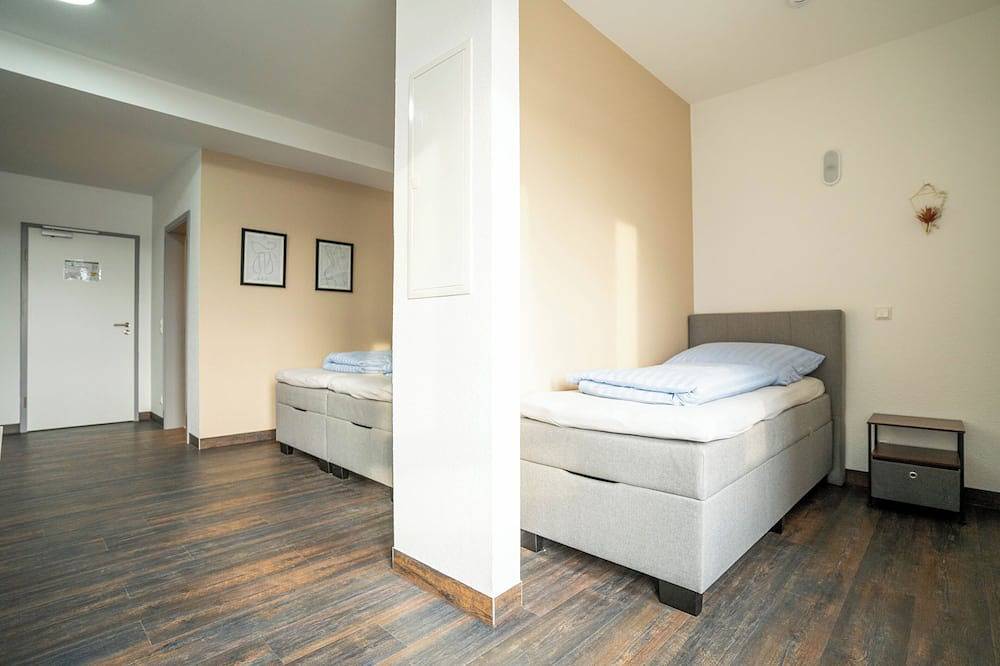 Ganze Wohnung, Apartment mit Dusche in Garbsen, Hannover und Umgebung