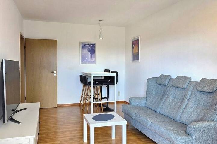 Ganze Wohnung, Möbliertes Wohnen Nähe des Plauener Altmarktes mit Sonnenbalkon in Plauen, Chemnitz und Umgebung