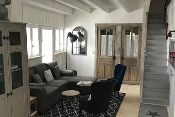 Location de vacances pour 8 personnes, avec terrasse à Les Portes-en-Ré