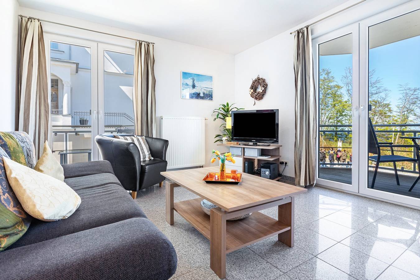 Ganze Wohnung, Ferienwohnung 'Am Hochufer - Erste Reihe' mit Meerblick, Balkon und Wi-Fi in Sellin, Rügen