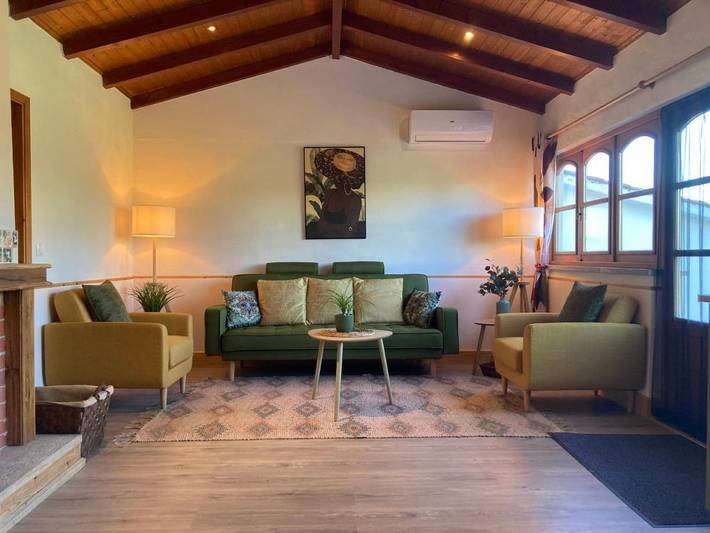 Chambre d’hôte pour 4 personnes, avec Terrasse ainsi que Jardin et Vue