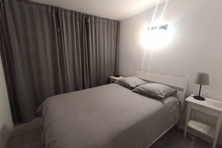 Gîte pour 4 personnes, avec balcon dans Theatre Moliere Scene Nationale - 2