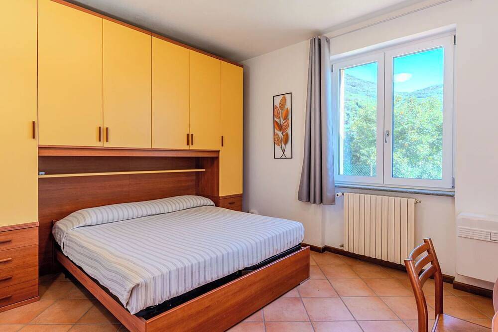 Ganze Wohnung, Herrliche Wohnung für 6 Personen mit Klimaanlage,  W-Lan, Tv, Innenhof und Panoramablick in Trezzone, Veltlin