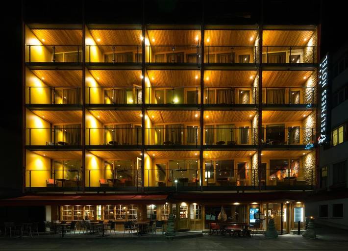 Hotel für 2 Personen, mit Balkon und Whirlpool sowie Terrasse und Sauna