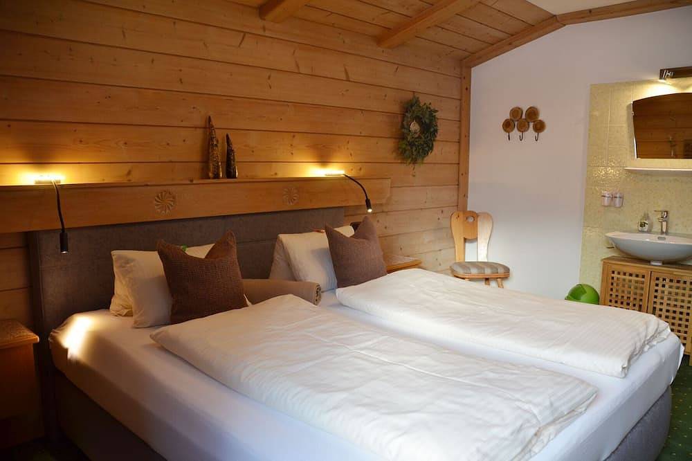 Geheel appartement, Auszeit bei den Gäberli`s in Ehrwald, Ammergauer Alpen (Oostenrijk)