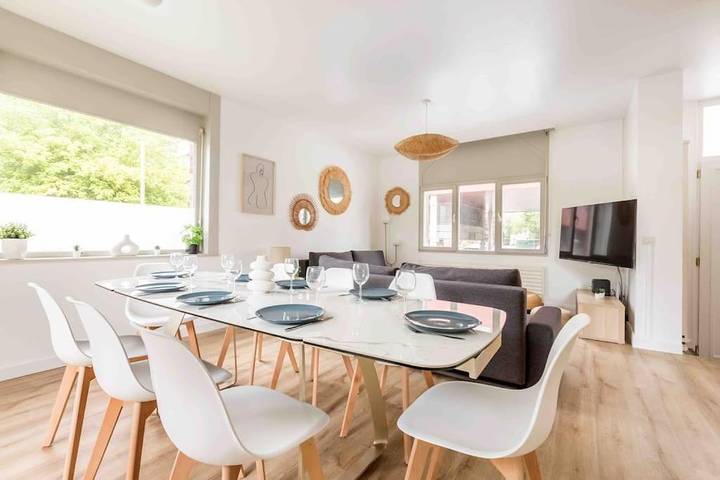 Holiday home for 14 people, with terrace and garden - 1