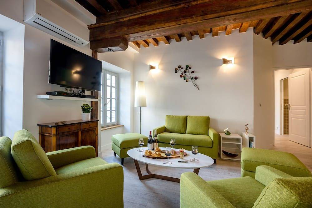 Appartement entier, Beaune Sweet Home -Beaune Guigone- Parking inclus in Beaune, Région de Beaune