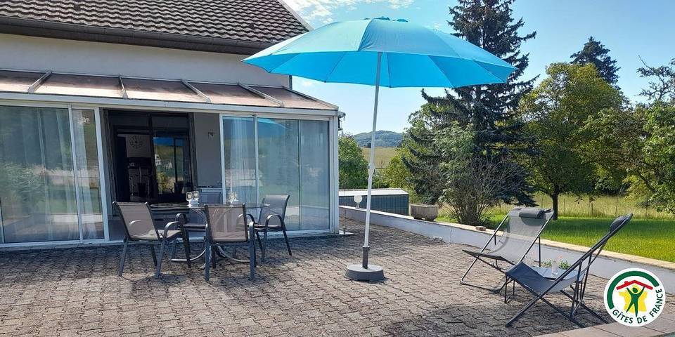 Gîte pour 5 personnes, avec jardin à Le Pin (Isère) - 2