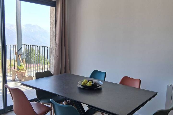 Chalet pour 8 personnes, avec balcon à Risoul